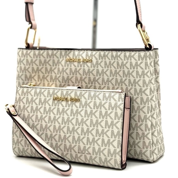 Michael Kors Trisha MD Triple Compartment Xbody Bag & Double Zip Wallet Set - Picture 1 of 12